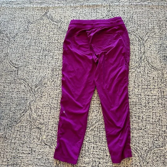 Lululemon Street To Studio Pant II Regal Plum Size 8 - Picture 9 of 13